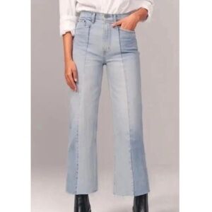 Abercrombie & Fitch Ultra High Rise Jean